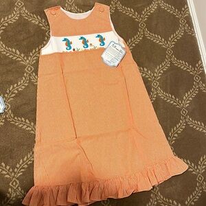Smocked dress! Brand new w tags size 7🍁